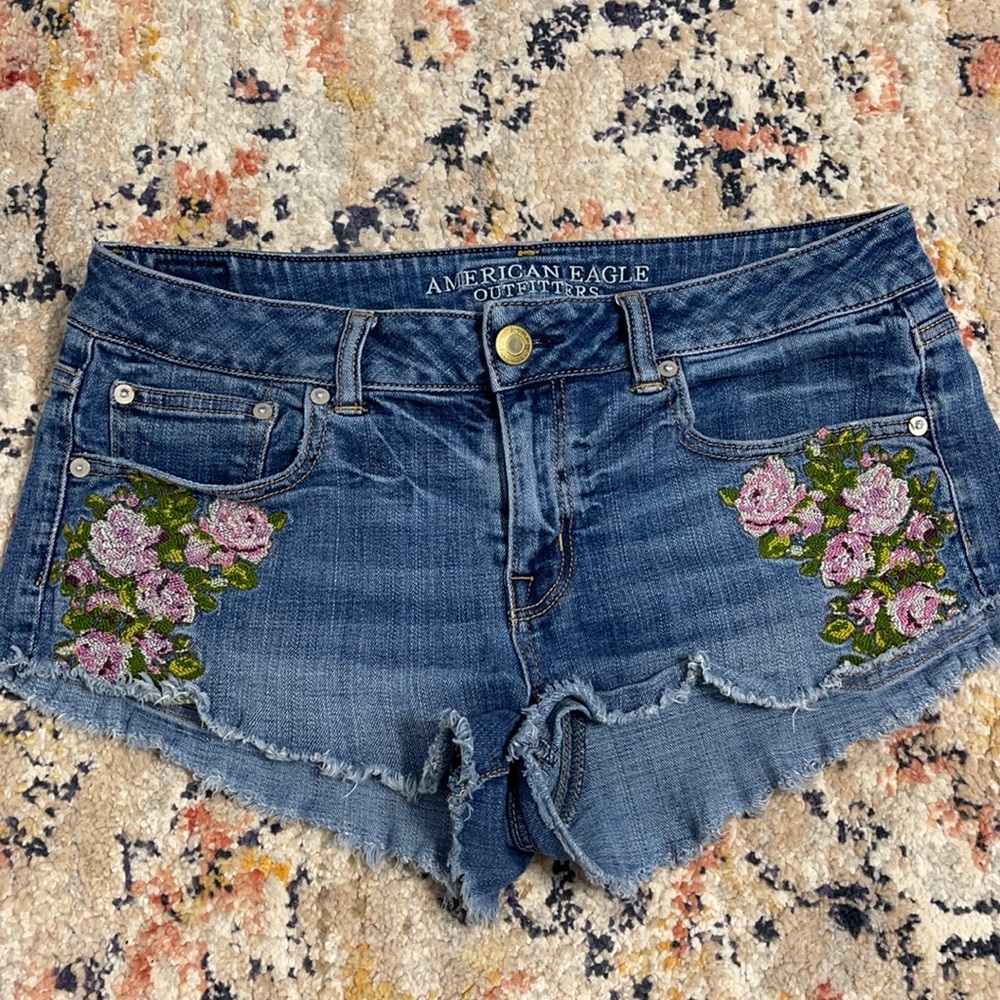 American Eagle Stretch Shorts